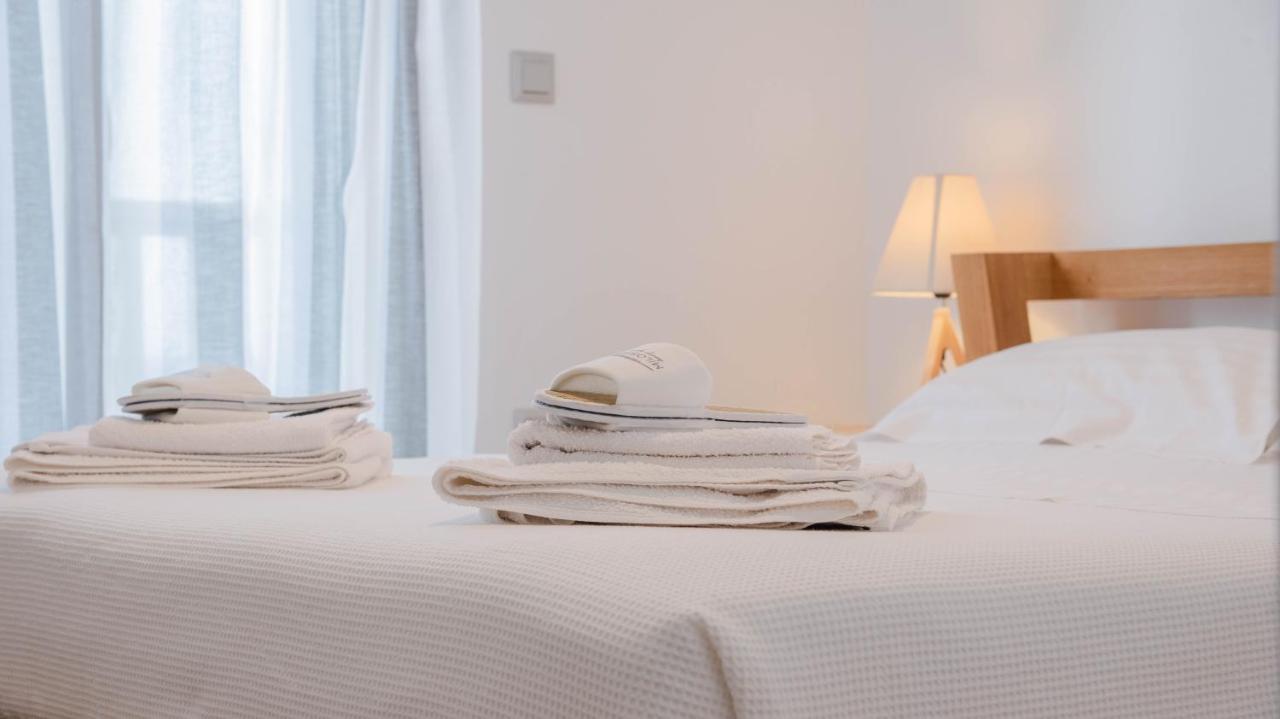 Milos Waves Luxury Apartments Pollonia Exteriér fotografie