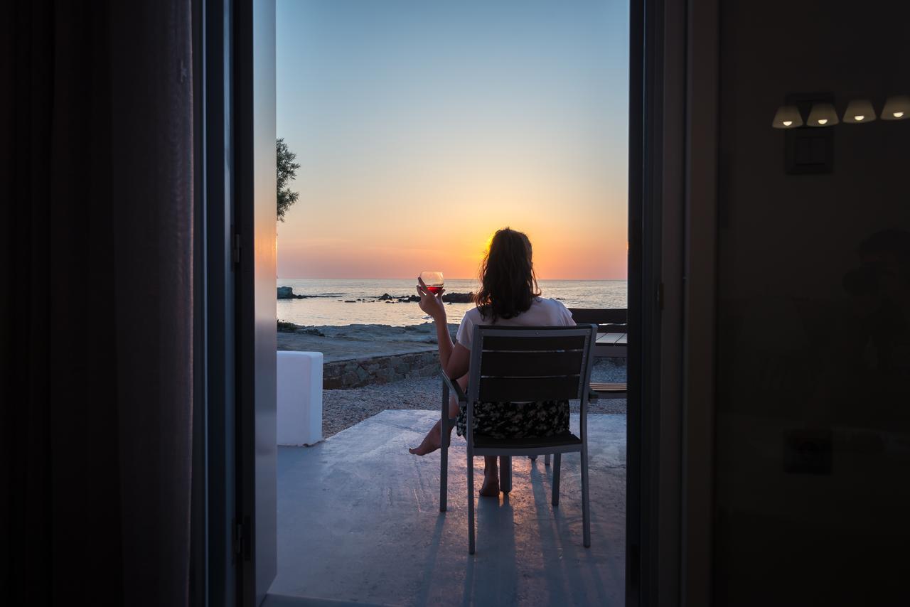 Milos Waves Luxury Apartments Pollonia Exteriér fotografie