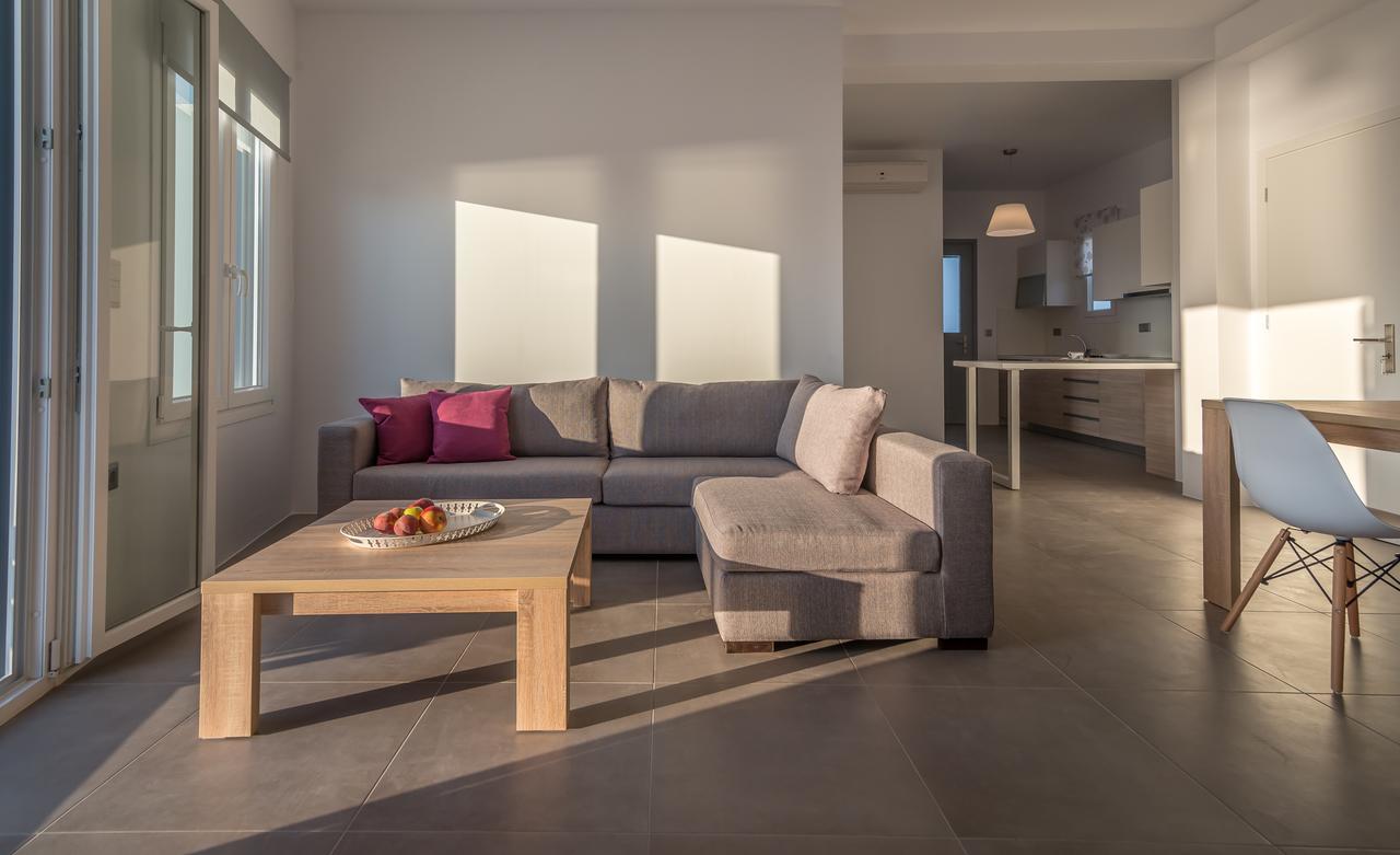 Milos Waves Luxury Apartments Pollonia Exteriér fotografie
